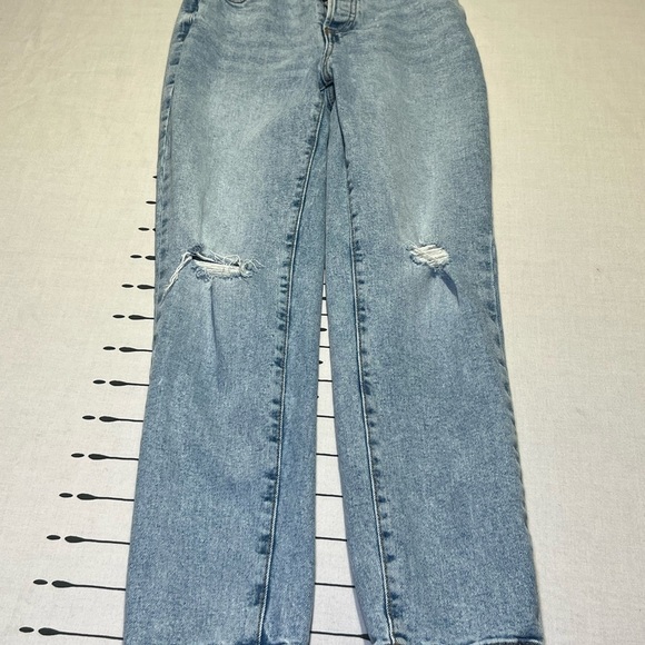 Joe Fresh X Jillian Harris High rise, straight jeans. Size 25. - Picture 4 of 11